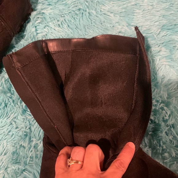 Like new Unr8ed skylark black boots - Picture 3 of 7